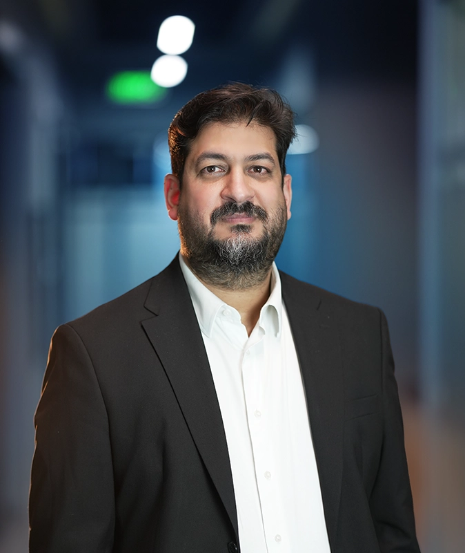 Volkan Okutan mentors startups on the entrepreneur application process.