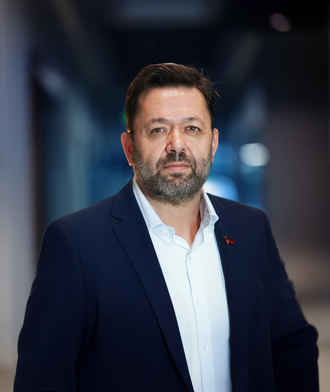 Yakup Tan offers strategic advice on technology entrepreneurship.
